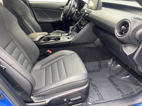 Used 2023 Lexus IS 350 F Sport image 44