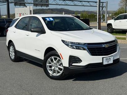 Used 2023 Chevrolet Equinox LS
