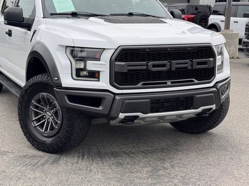 Used 2019 Ford F150 Raptor AWD/4WD image 3
