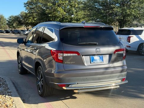 Certified 2019 Honda Pilot Touring image 4