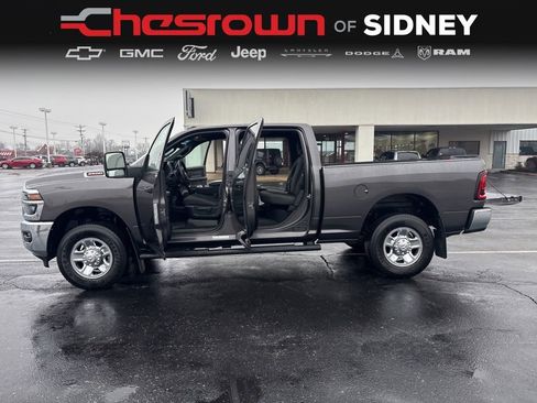 Used 2025 RAM 3500 Tradesman image 14