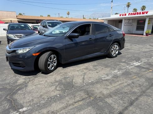 Used 2017 Honda Civic LX image 5