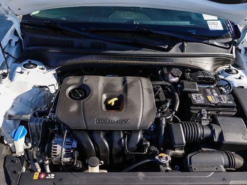 Used 2023 Kia Forte LXS w/ LXS Technology Package image 28