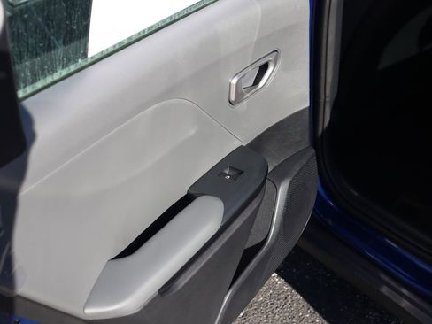 New 2025 Kia K4 LXS image 11