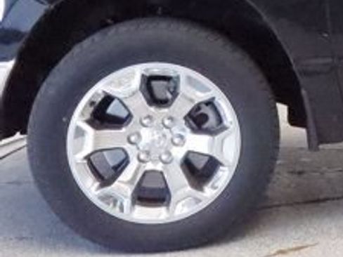 Used 2022 RAM 1500 Big Horn AWD/4WD image 27
