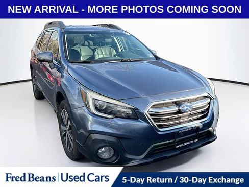 Used 2018 Subaru Outback 2.5i Limited image 1