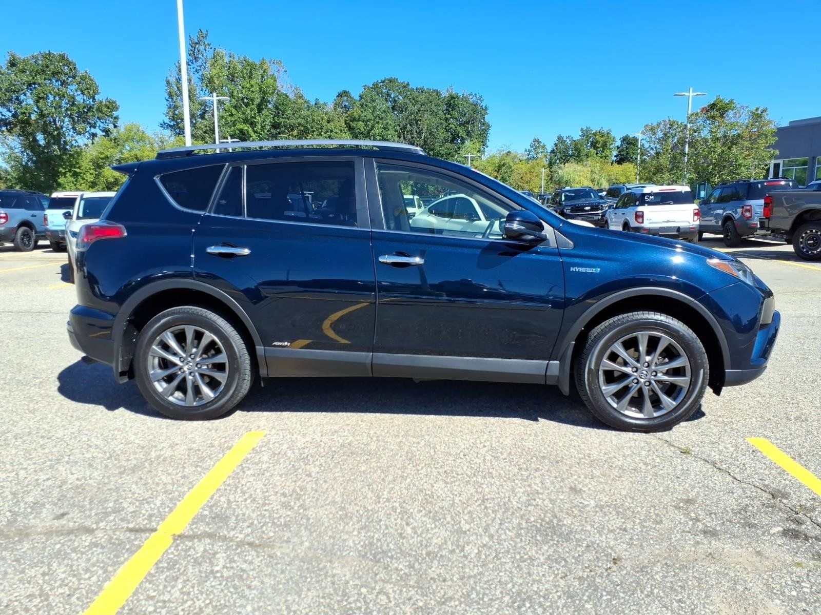 Used 2017 Toyota RAV4 Limited w/ All Weather Liner Package AWD/4WD image 9