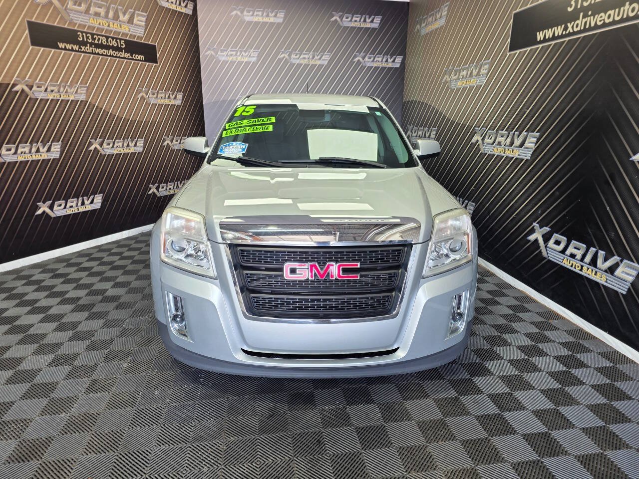Used 2015 GMC Terrain SLE FWD image 4
