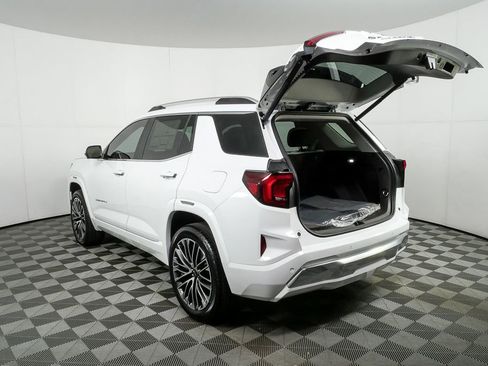 New 2026 GMC Terrain Denali image 32