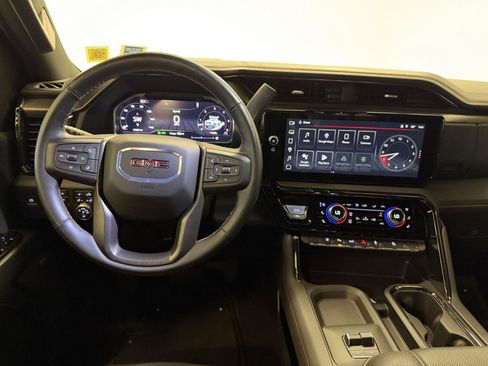 Used 2024 GMC Sierra 2500 AT4 w/ AT4 Preferred Package AWD/4WD image 46