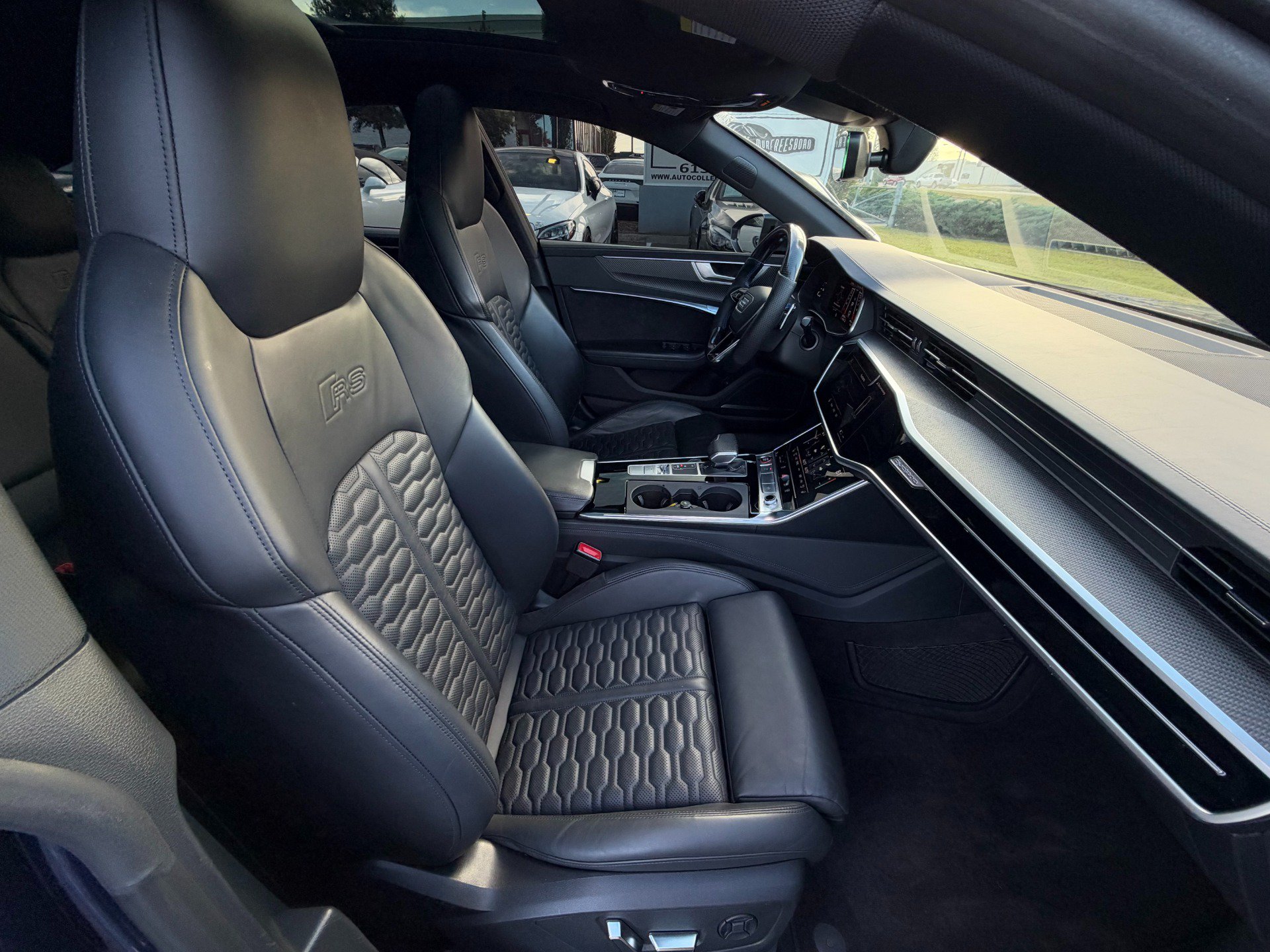 Used 2021 Audi RS 7 Sportback w/ RS 7 Executive Package AWD/4WD image 12
