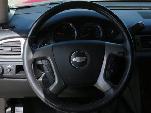 Used 2009 Chevrolet Tahoe LTZ RWD image 11