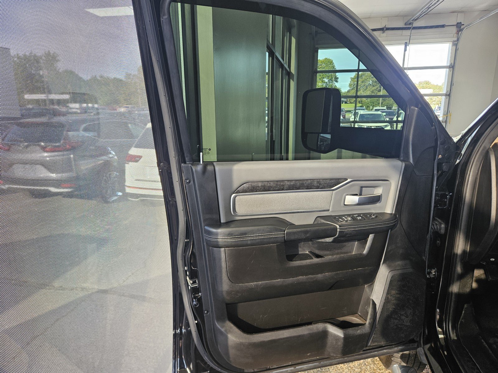 Used 2019 RAM 3500 Big Horn AWD/4WD image 16