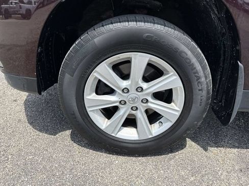 Used 2012 Toyota Highlander 4WD w/ Tech Pkg image 10
