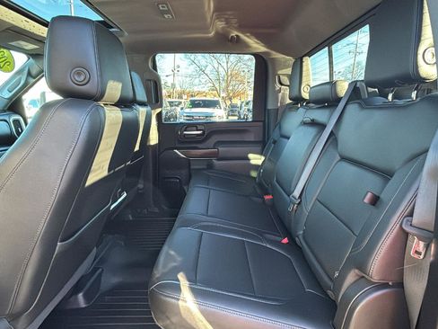 Certified 2020 GMC Sierra 2500 SLT w/ SLT Convenience Package image 29