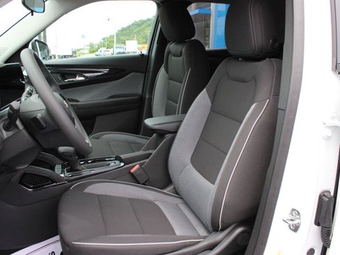New 2026 Chevrolet TrailBlazer LT w/ Driver Confidence Package FWD image 15