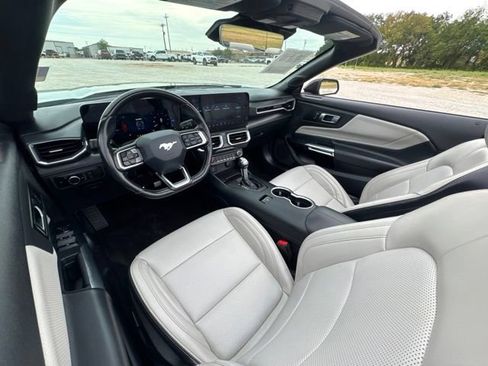 Used 2024 Ford Mustang Premium RWD image 9
