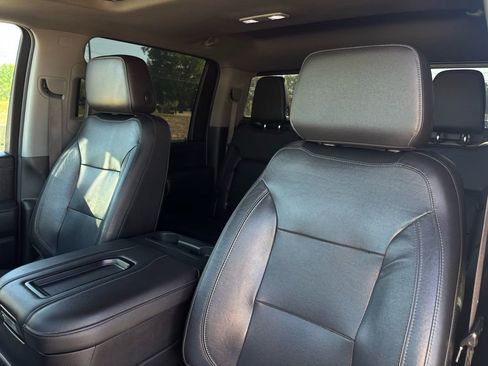 Used 2020 Chevrolet Silverado 3500 LTZ w/ LTZ Plus Package AWD/4WD image 21