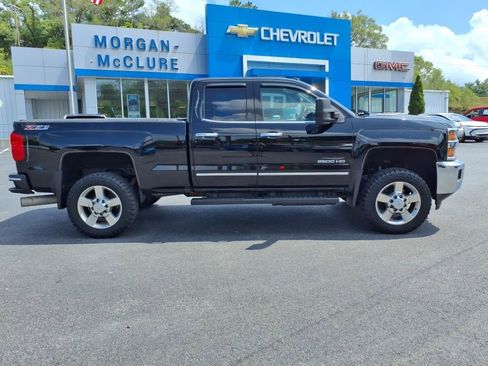 Used 2016 Chevrolet Silverado 2500 LTZ w/ LTZ Plus Package image 8