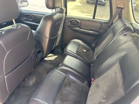 Used 2008 Chevrolet TrailBlazer SS w/ Sun And 6-Disc Cd Package AWD/4WD image 19