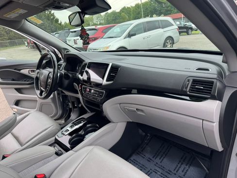 Used 2020 Honda Ridgeline RTL-E image 22