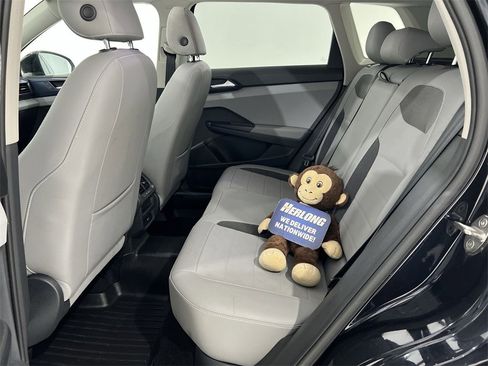 Used 2022 Volkswagen Taos SE image 23