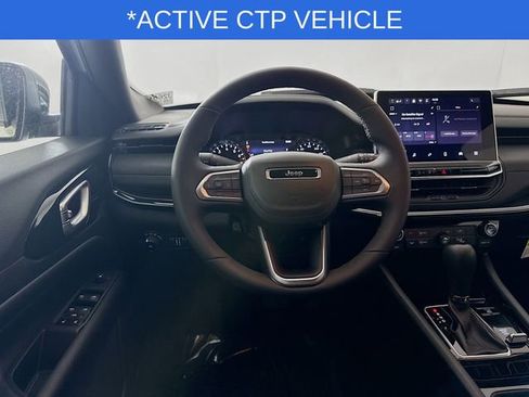 New 2026 Jeep Compass Latitude image 20