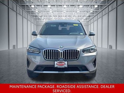 Used 2024 BMW X3 xDrive30i AWD/4WD image 2