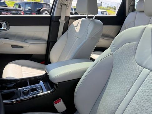 Used 2023 Kia Sorento SX AWD/4WD image 24
