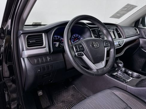 Used 2015 Toyota Highlander Plus image 9