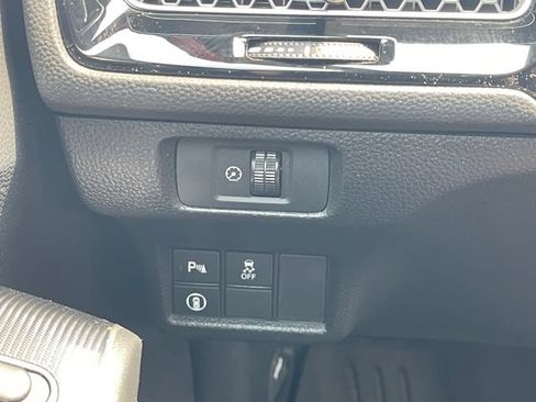 Used 2024 Honda Civic Sport Touring image 27