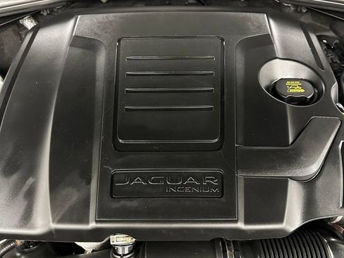 Used 2020 Jaguar F-PACE Premium AWD/4WD image 7