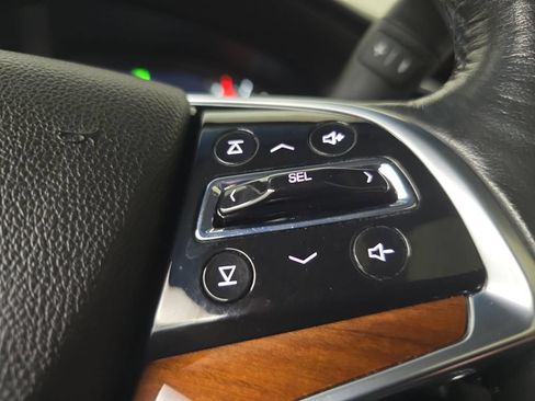 Used 2016 Cadillac Escalade Luxury AWD/4WD image 21