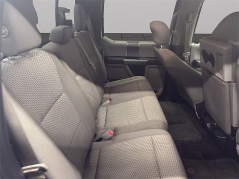 Used 2017 Ford F150 XLT w/ Equipment Group 302A Luxury image 19