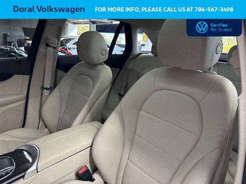 Used 2022 Mercedes-Benz GLC 300 w/ Premium Package Lite image 14