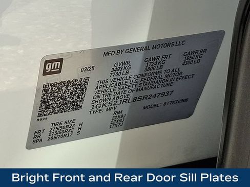 Used 2025 GMC Yukon XL Denali AWD/4WD image 29