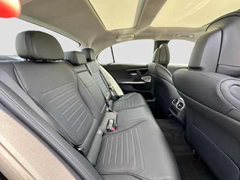 Used 2026 Mercedes-Benz C 300 Sedan image 28