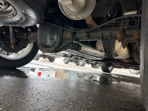 Used 2015 GMC Sierra 1500 SLT w/ SLT Crew Cab Value Package image 36