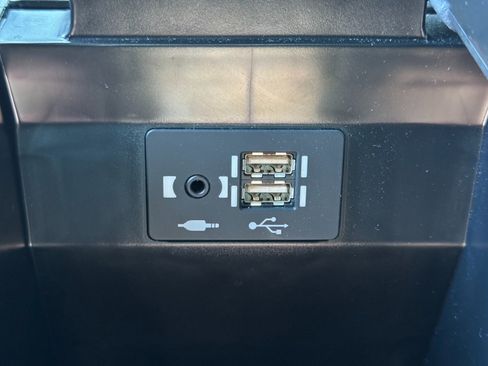 Used 2022 Lexus UX 200 image 31