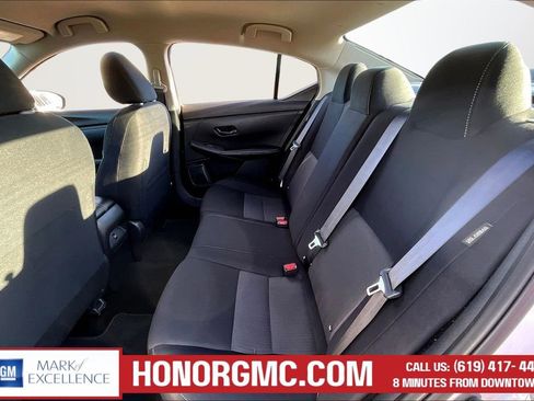 Used 2024 Nissan Sentra SV image 22