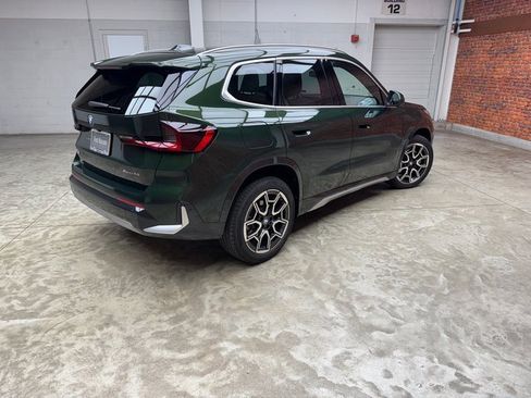Certified 2025 BMW X1 xDrive28i w/ Technology Package image 5