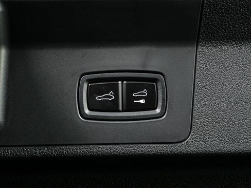 New 2026 Porsche Panamera RWD image 33