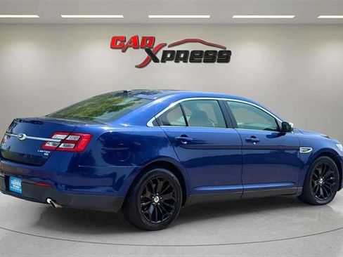 Used 2013 Ford Taurus Limited image 7