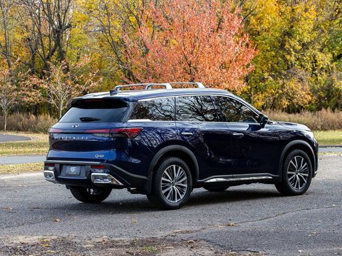 Used 2022 INFINITI QX60 Sensory w/ Cargo Package FWD image 4