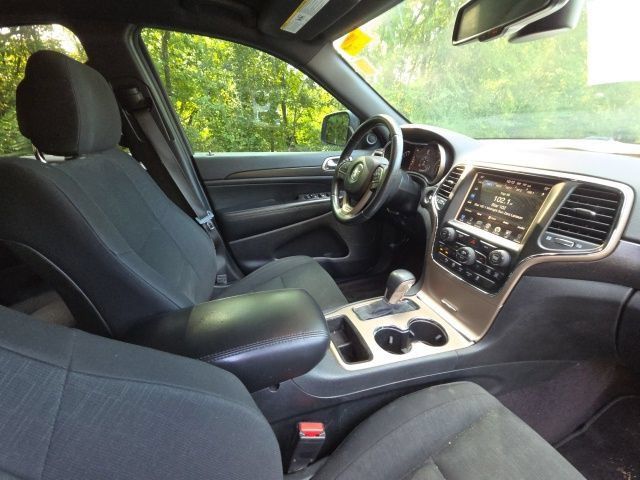 Used 2016 Jeep Grand Cherokee Laredo w/ Quick Order Package 23E RWD image 23