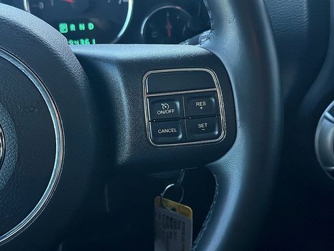 Used 2013 Jeep Wrangler Unlimited Sahara w/ Connectivity Group AWD/4WD image 12