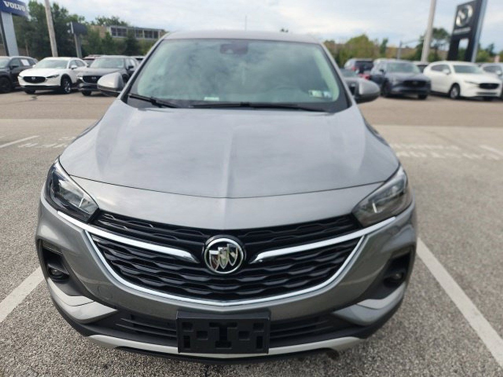 Used 2023 Buick Encore GX Preferred w/ Cold Weather Comfort Package AWD/4WD image 1