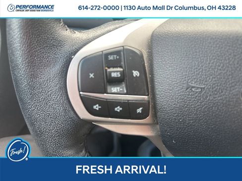 Used 2021 Ford Explorer XLT image 19