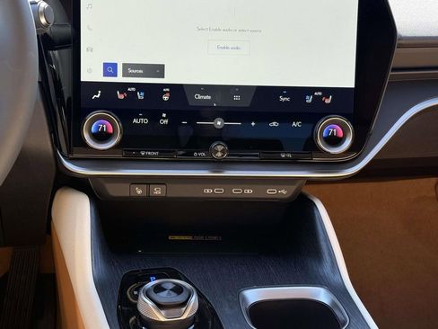 New 2026 Lexus RZ 450e Premium image 12