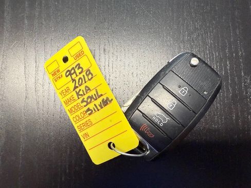 Used 2018 Kia Soul image 28